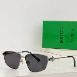 Picture of Bottega Veneta Sunglasses _SKUfw46788932fw